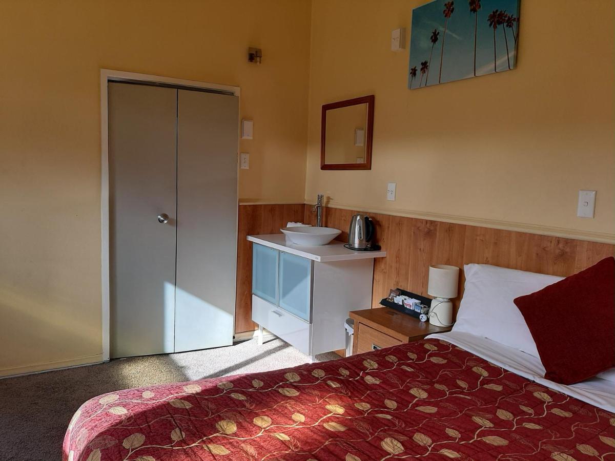 Dupont Motels Lower Hutt Exterior foto