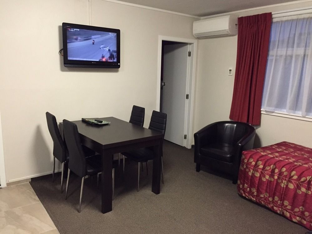 Dupont Motels Lower Hutt Exterior foto